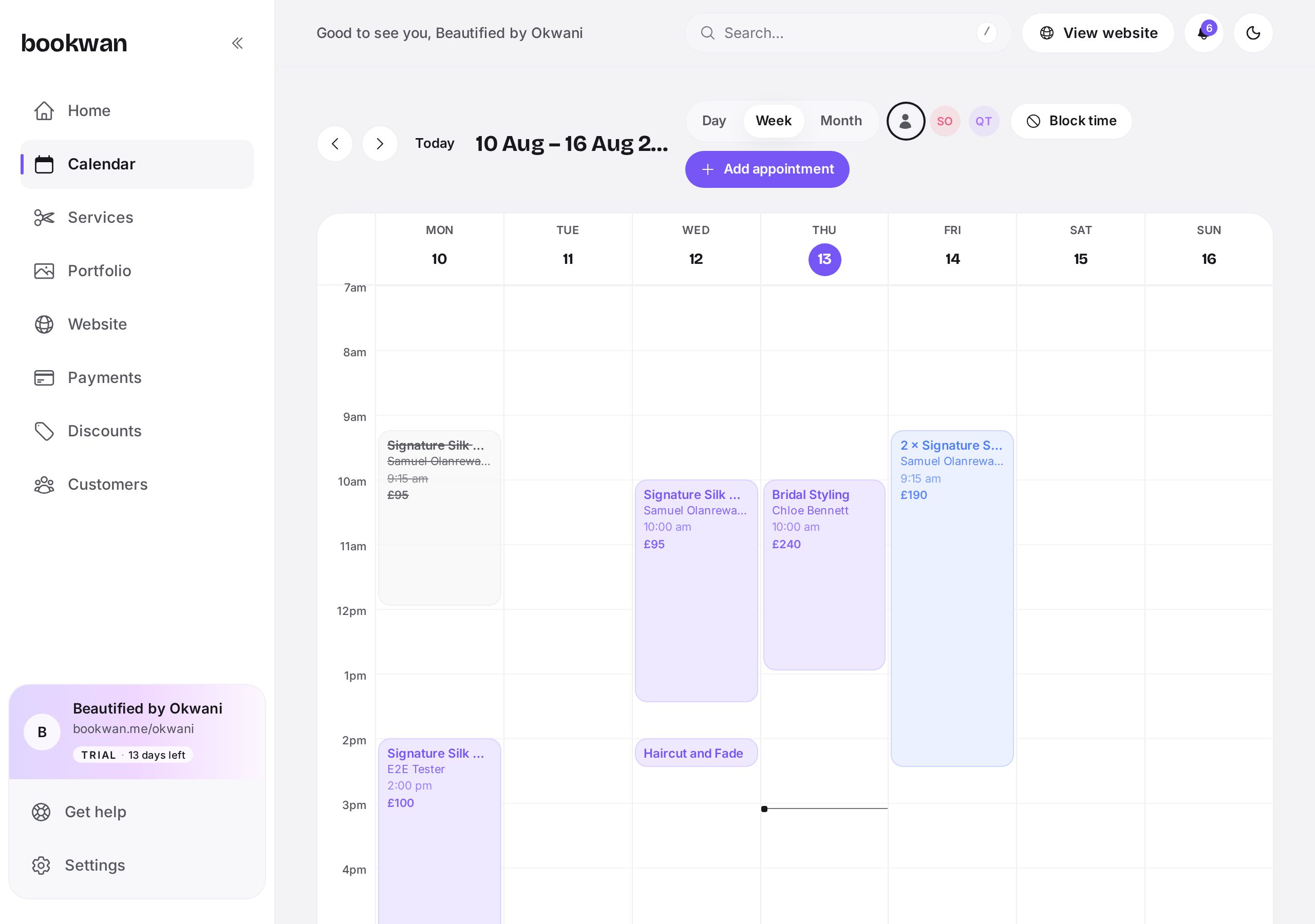 The calendar screen showing a week of appointments